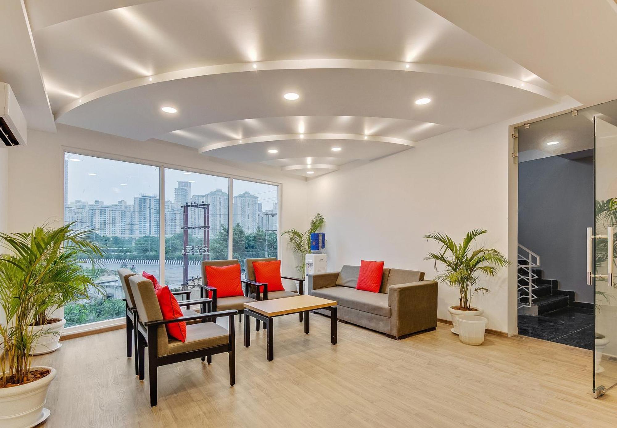 Townhouse Sector 49 Near Logix City Centre Noida Kültér fotó